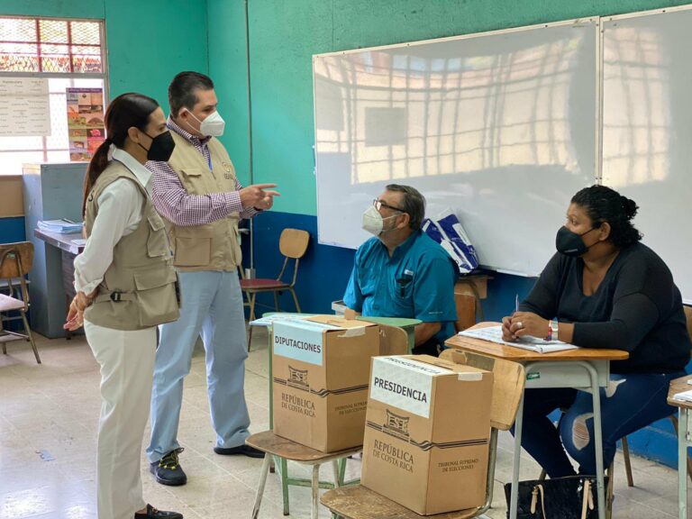 La OEA alaba el sistema electoral de Costa Rica pero lamenta el alto porcentaje de abstención