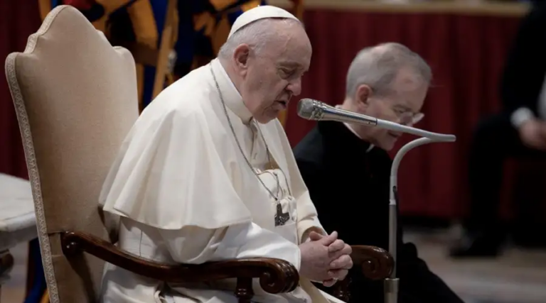 El Papa Francisco expresa «dolor y consternación» por asesinato de 2 sacerdotes jesuitas en México