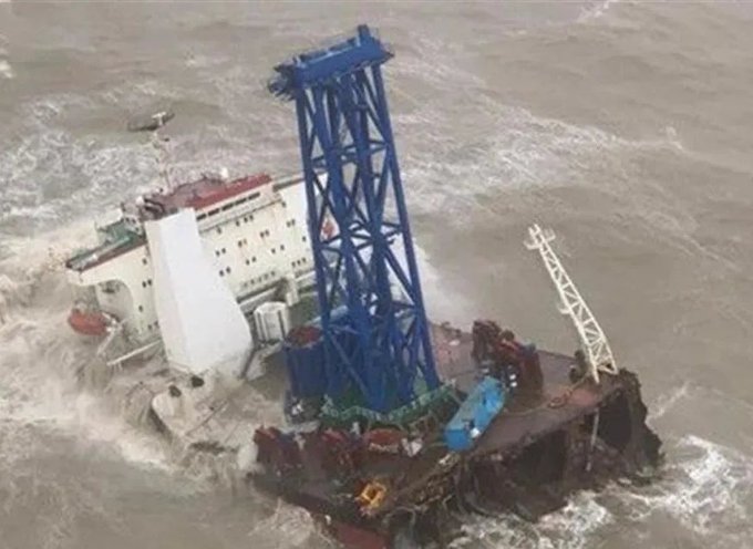 Autoridades reconocen que «sería un milagro» hallar superviventes del buque hundido cerca de Hong Kong