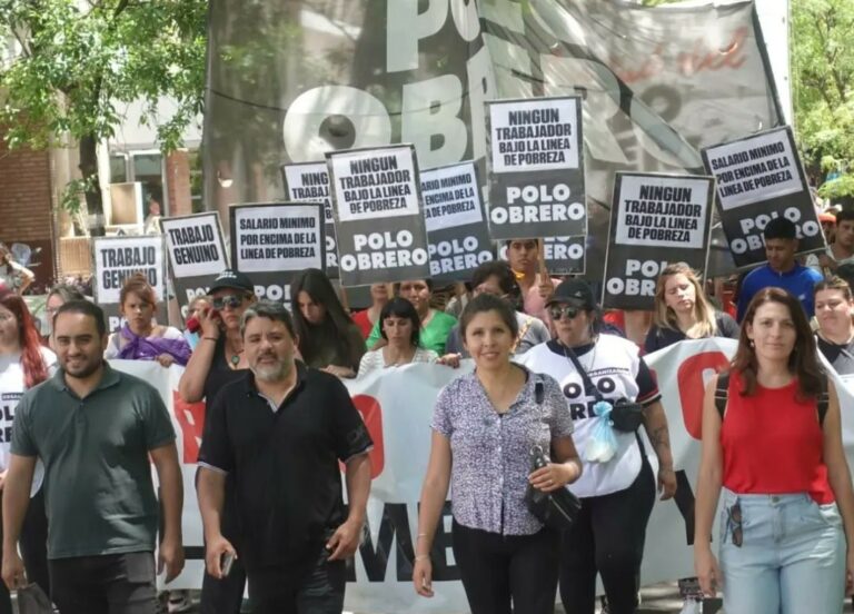 Organizaciones sociales de Argentina se movilizan para pedir aumento de salario mínimo