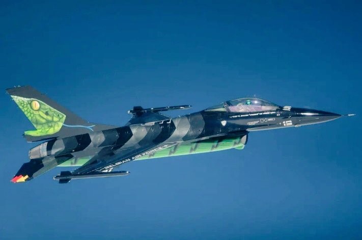 Bélgica no considera la posibilidad del suministro de aviones F-16 a Ucrania