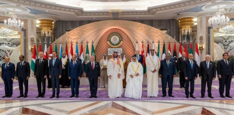 Inicia Cumbre Árabe y cálida bienvenida a presencia de Siria