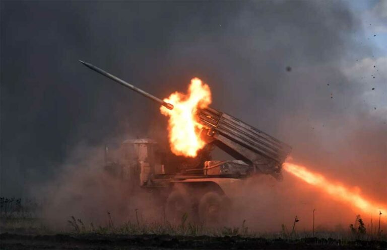 Defensa rusa destaca efectividad en combate contra Ucrania