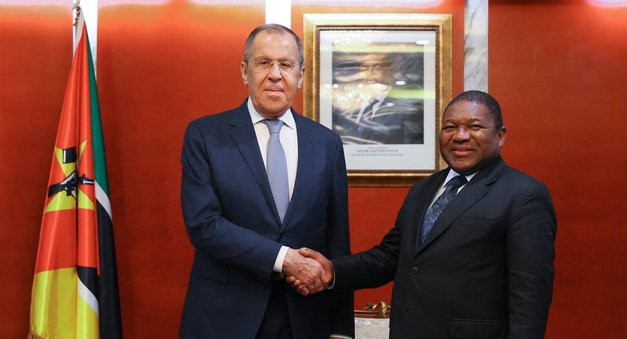 Lavrov califica de mentira las palabras de Occidente de que no apoya ataques contra Rusia