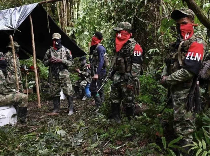 Enfrentamiento Entre ELN Y Disidencias De Las FARC Deja 9 Muertos Y 5 ...