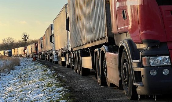 Otwierają punkt kontrolny dla pustych ciężarówek między Ukrainą a Polską
