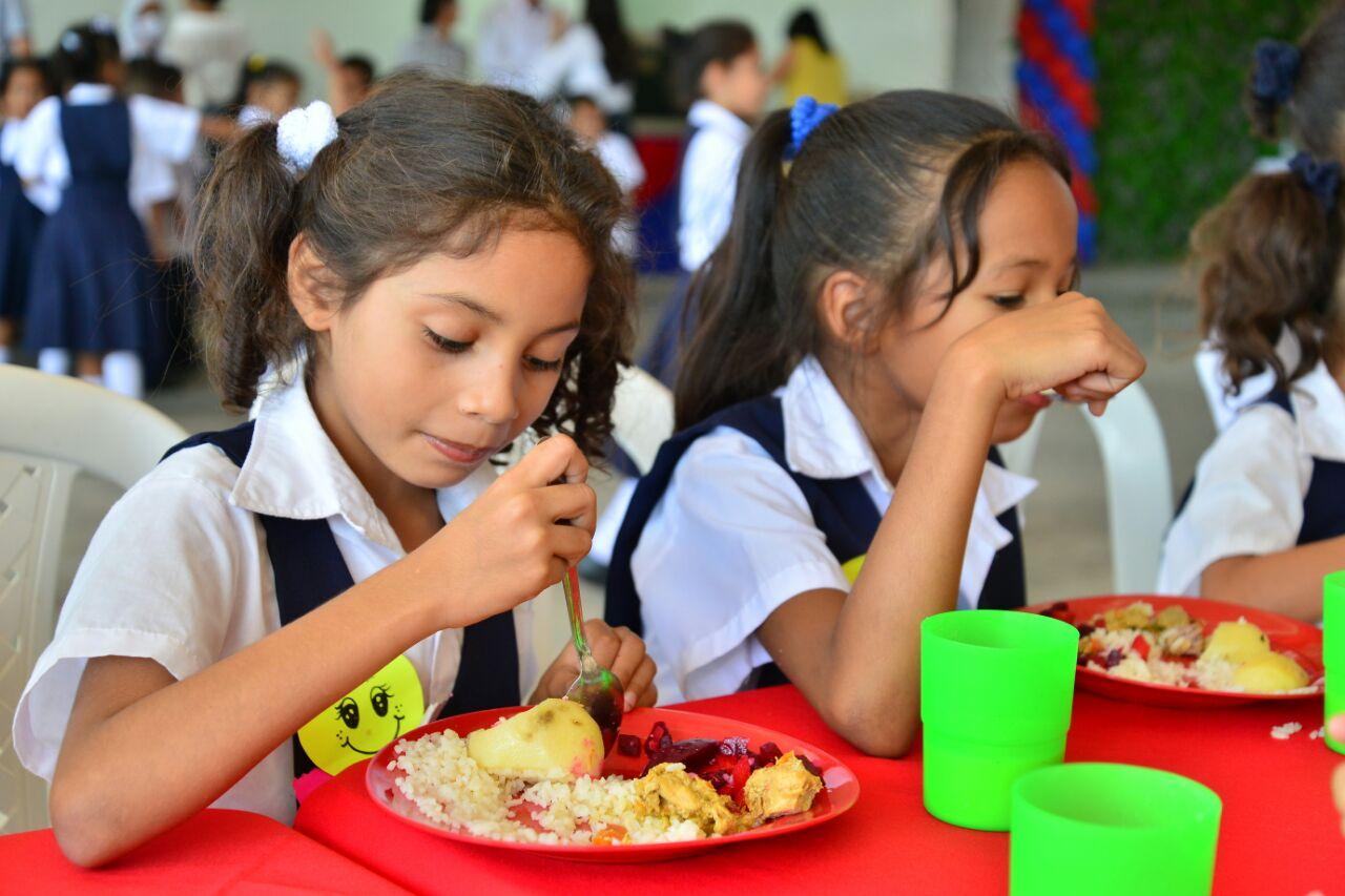 Gobierno asegura que está garantizado Programa de Alimentación Escolar para inicio de clases | Contrapunto.com
