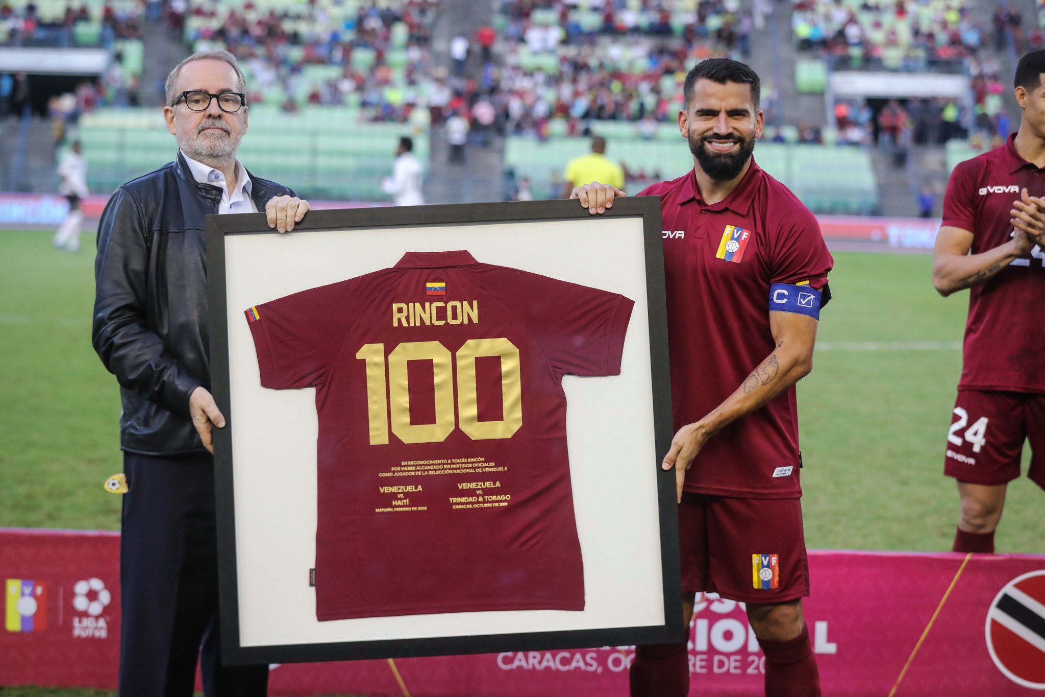 Capitán y motor de la selección: Tomás Rincón alcanzó 100 partidos vestido de vinotinto | Contrapunto.com