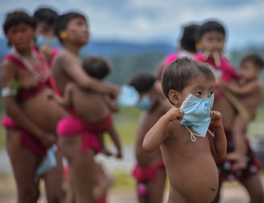Yanomamis denuncian muerte de nueve niños con síntomas de COVID-19 en  Brasil | Contrapunto.com