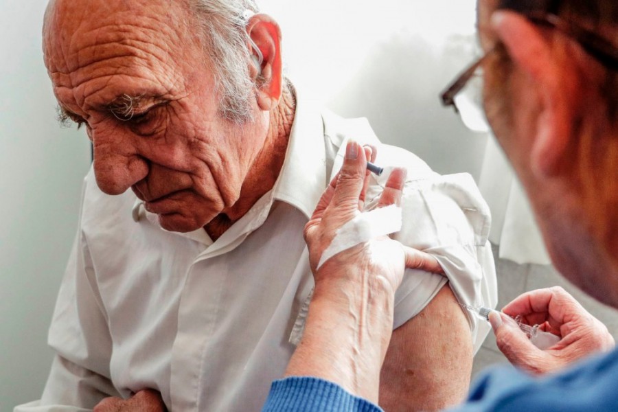 En Guatire-Guarenas solo vacunarán a los adultos mayores inscritos en el  sistema patria | Contrapunto.com