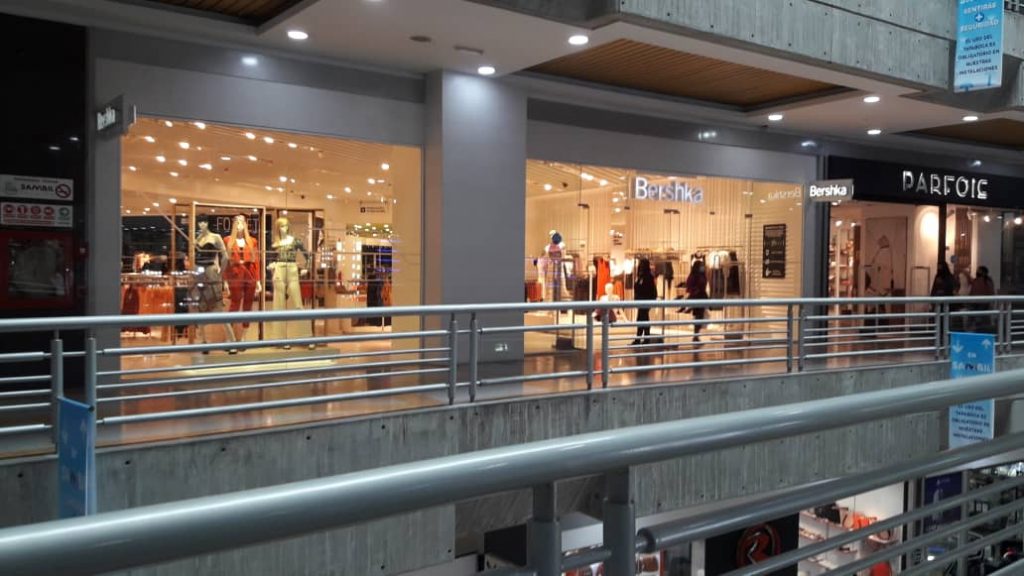 carga Momento miel Cuáles tiendas de Zara, Bershka y Pull&Bear se mantienen abiertas? |  Contrapunto.com