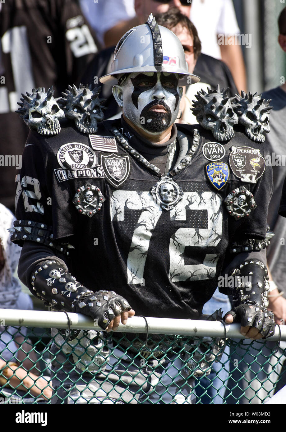 Raiders vs Denver Broncos