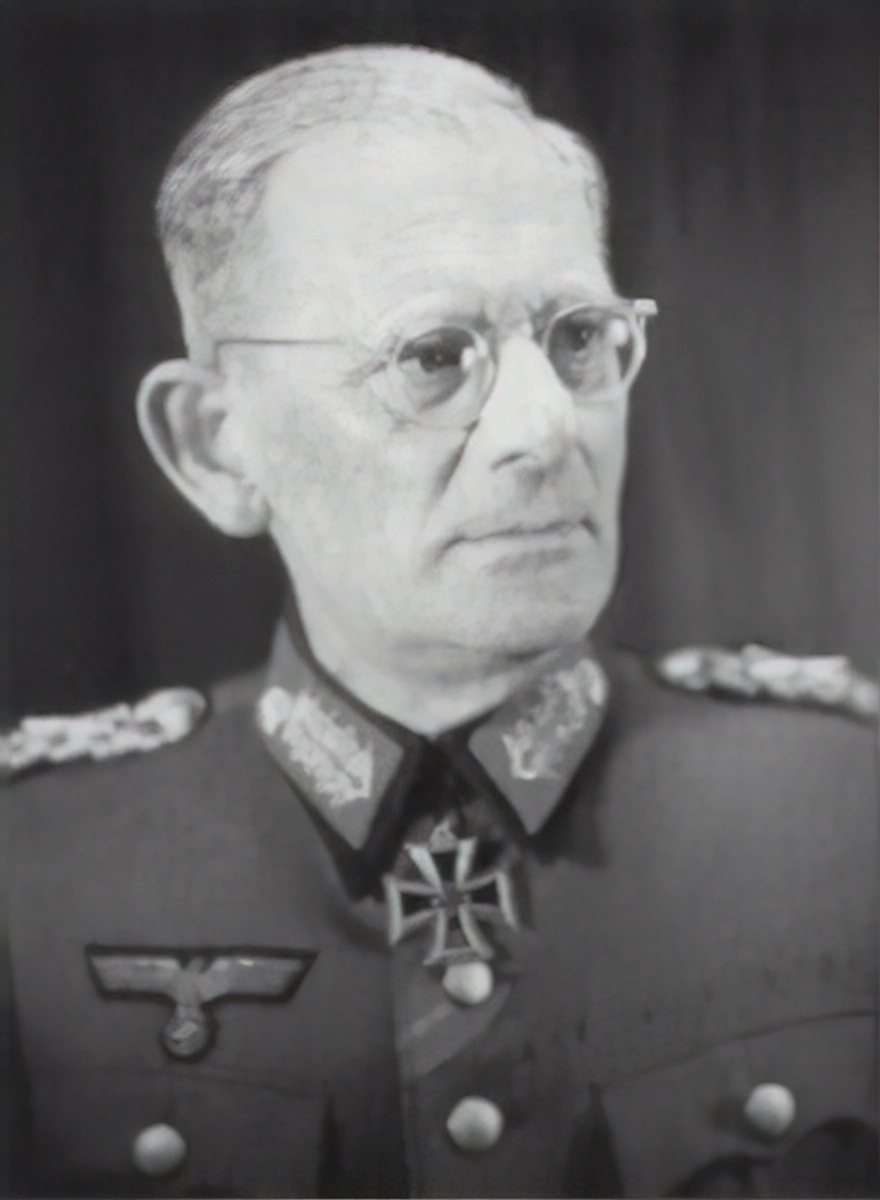 Image of Maximilian Weichs, von