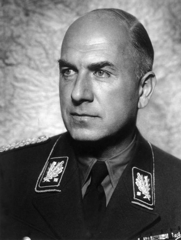 Fritz Todt i [[obergruppenführer]]-uniform [[23. mars]] [[1940]]