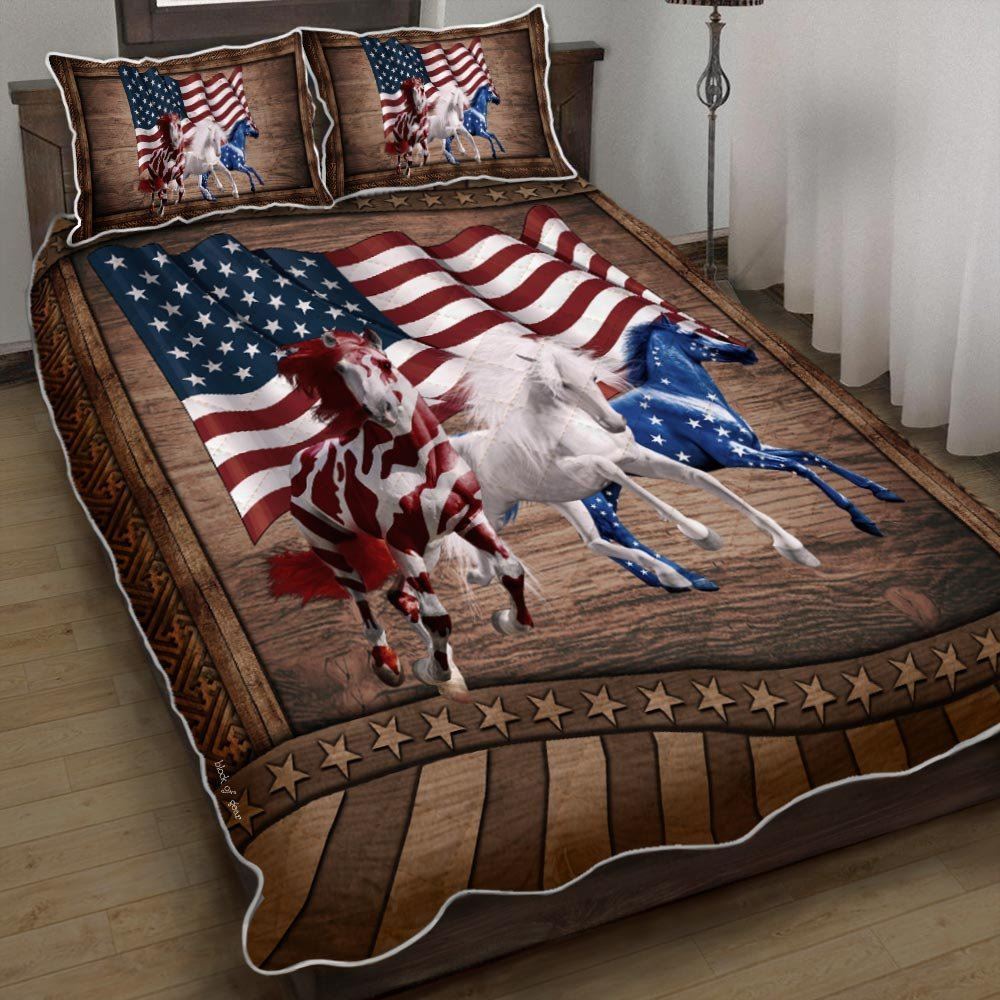 American Running Horses Quilt Bedding Set