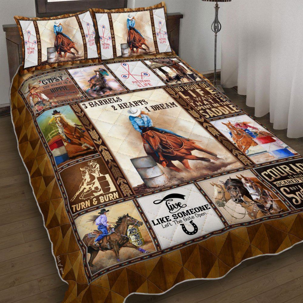 Barrel Racing Quilt Bedding Set