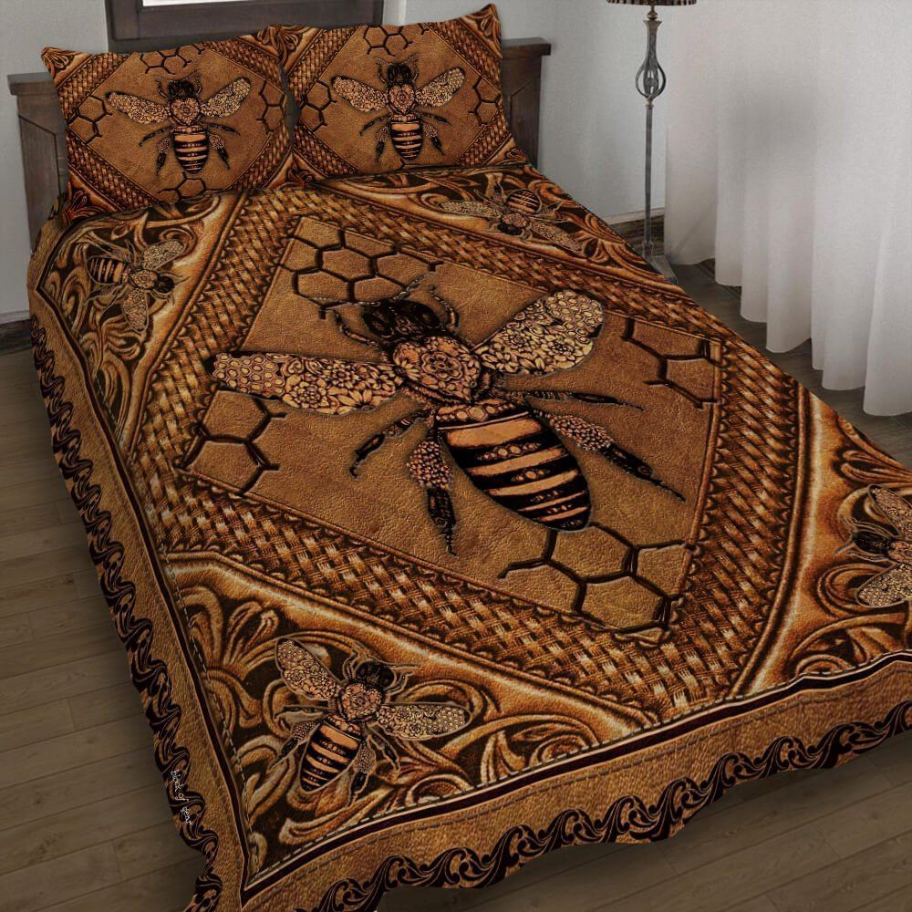 Beautiful Bees Quilt Bedding Set