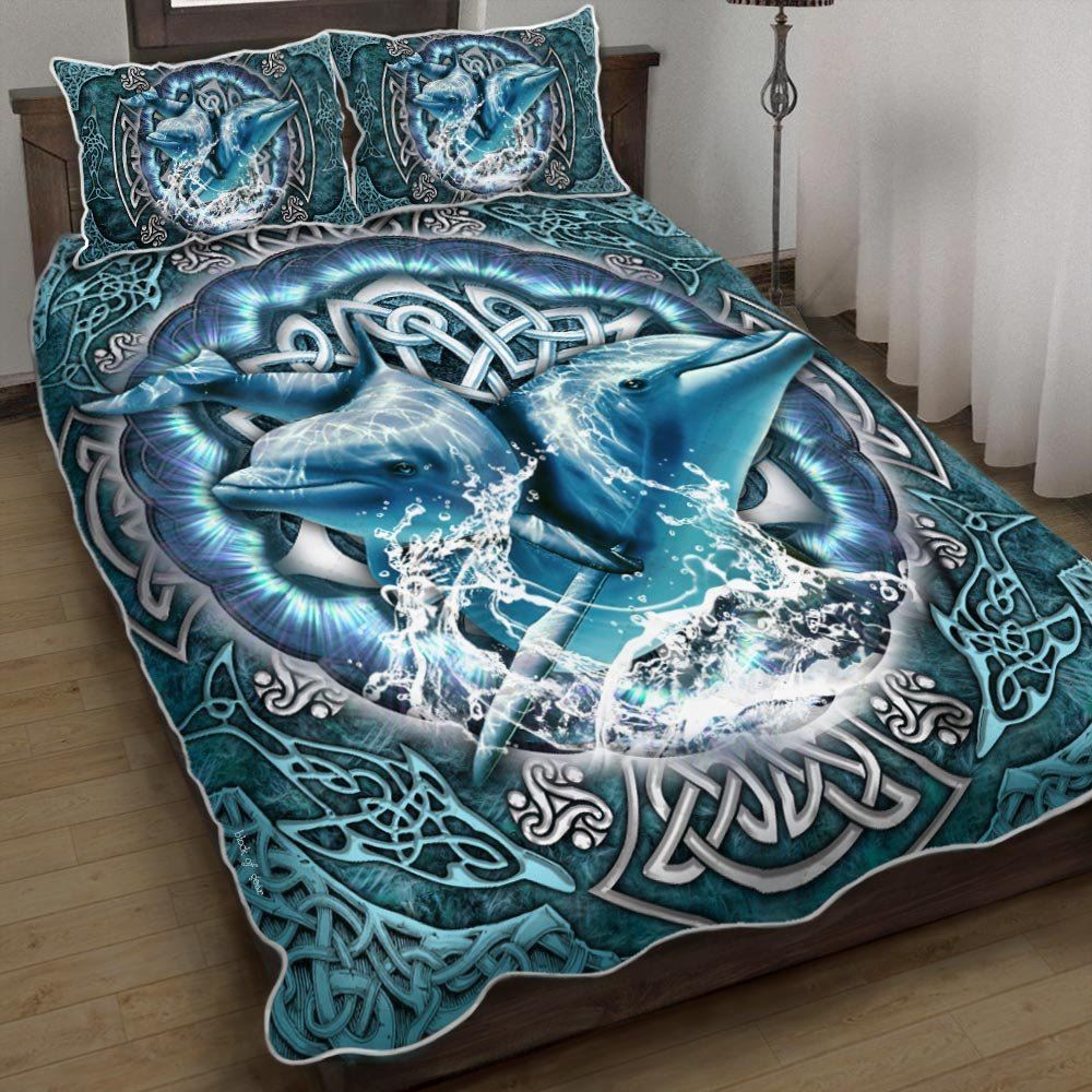 Dolphin Celtic Knot Quilt Bedding Set