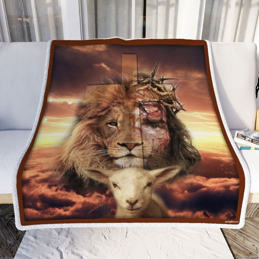 Jesus Is Risen Lion Sofa Throw Blanket