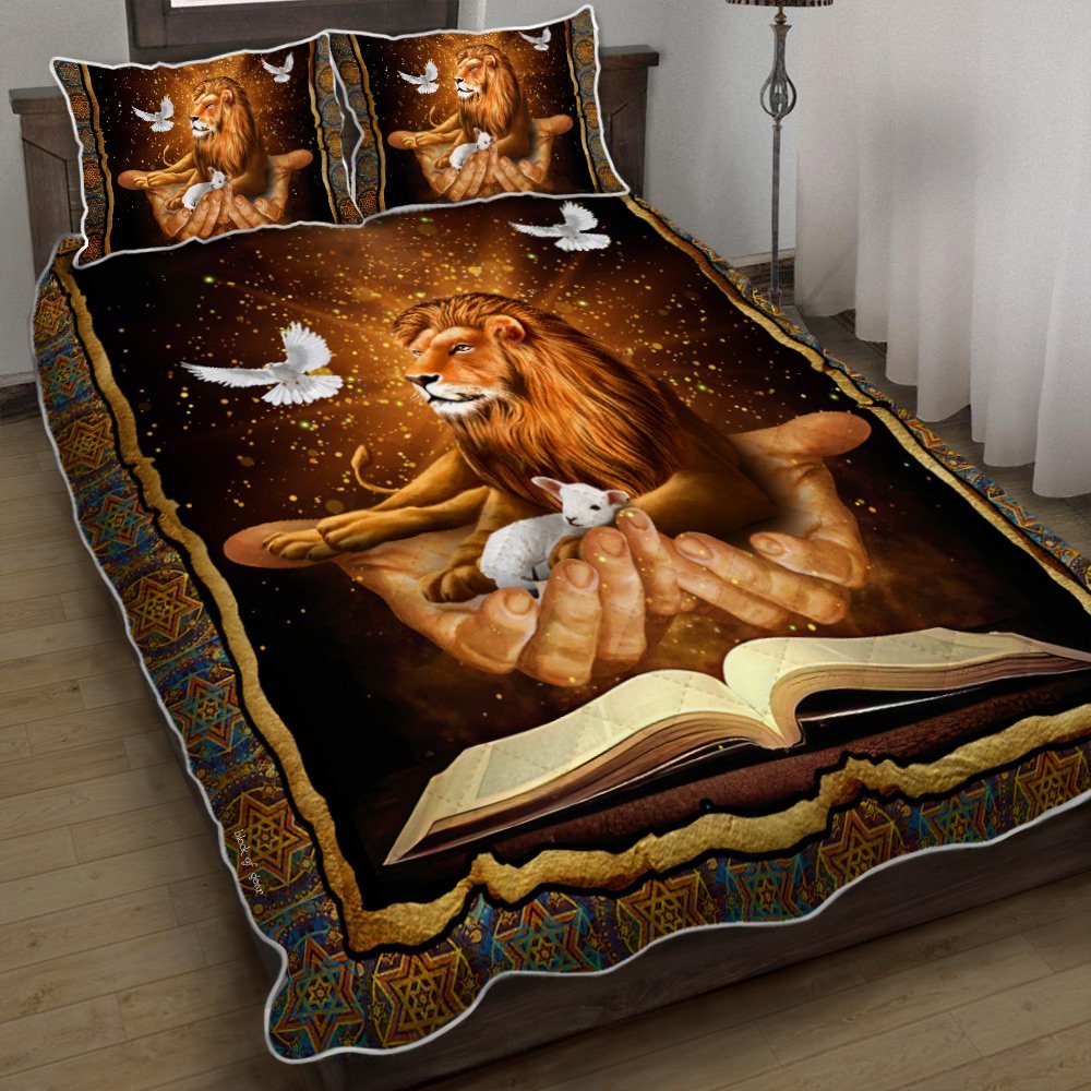 Jesus The Lamb And The Lion Quilt Bedding Set