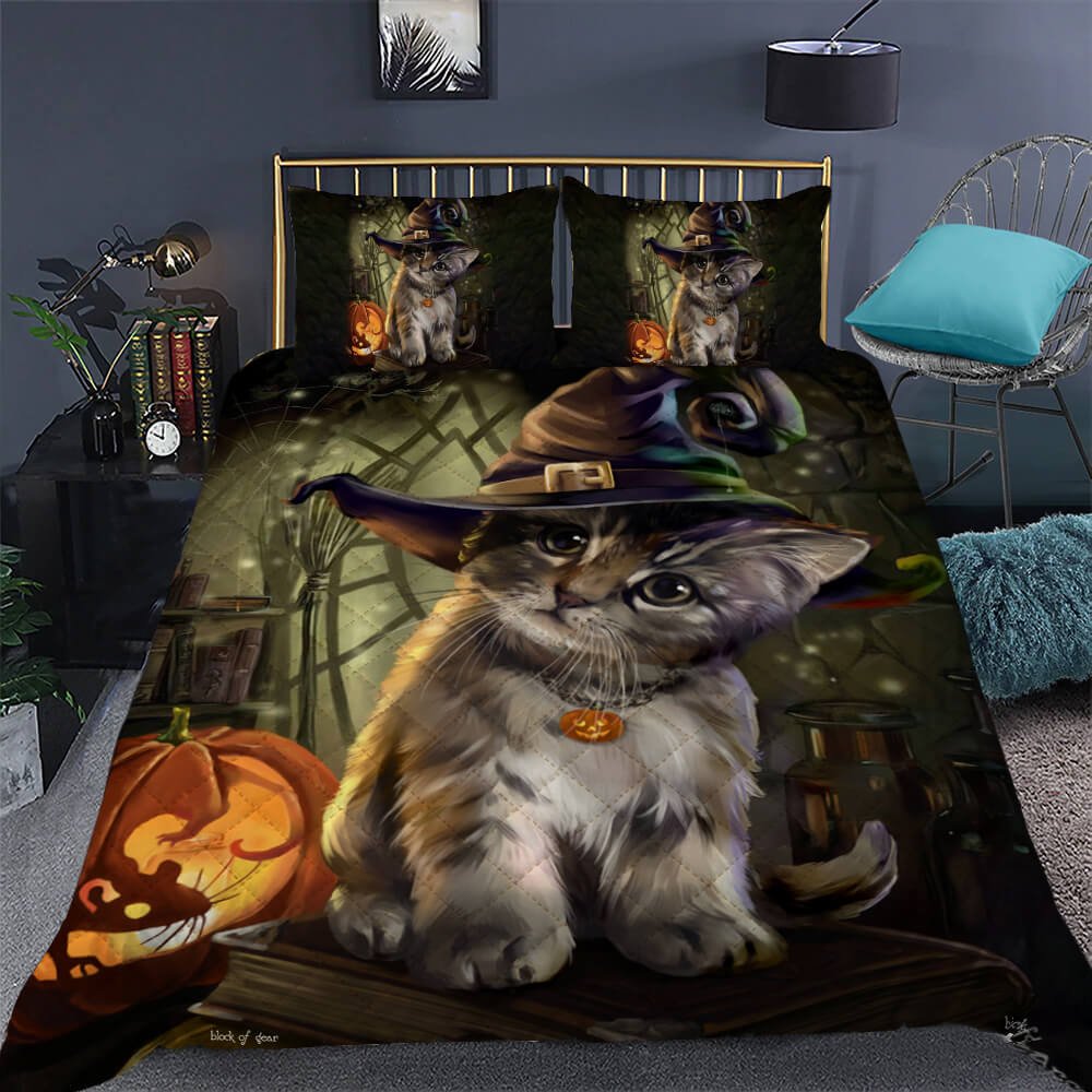 Kitten Witch Quilt Bedding Set