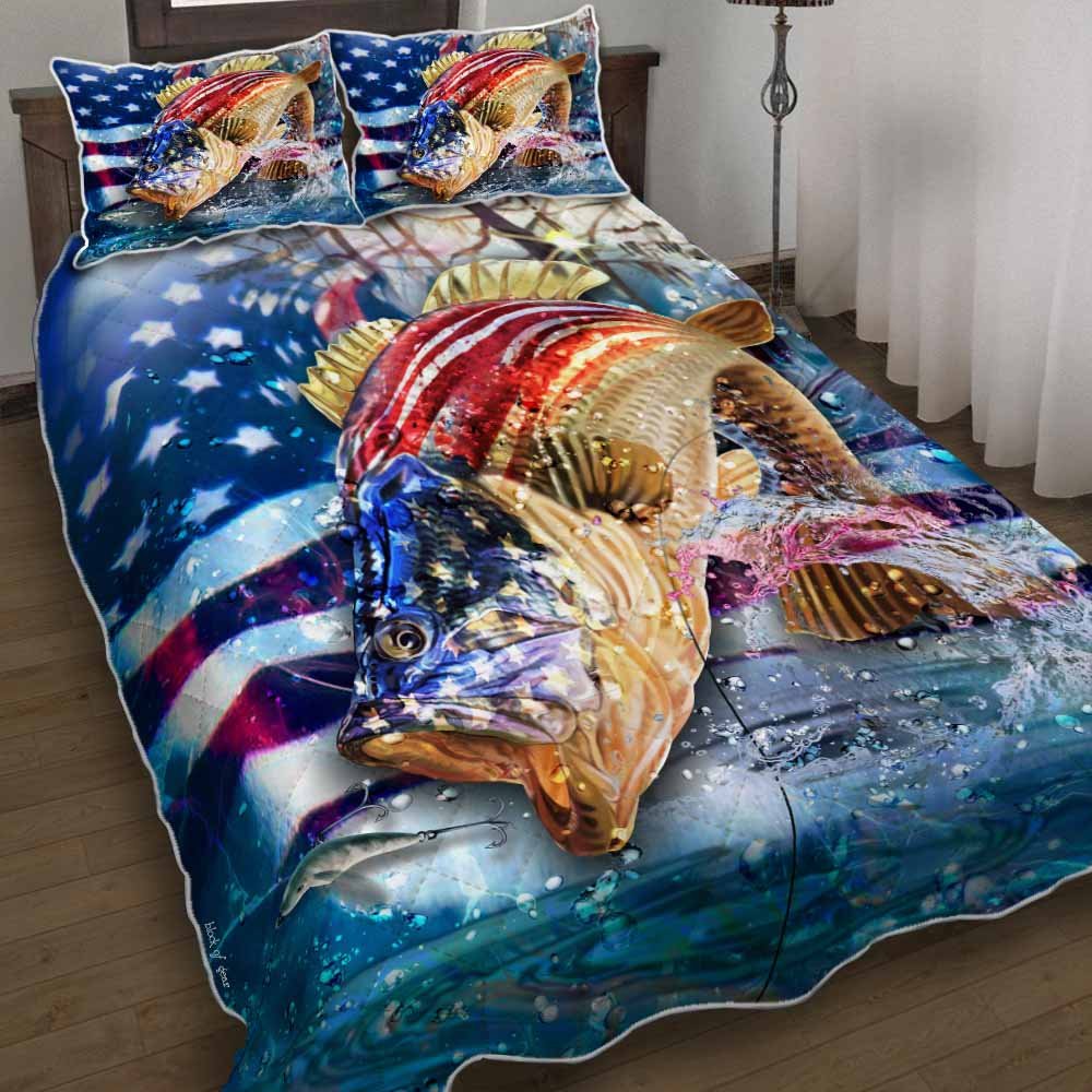 Largemouth Bass Patriotic Fishing Quilt Bedding Set