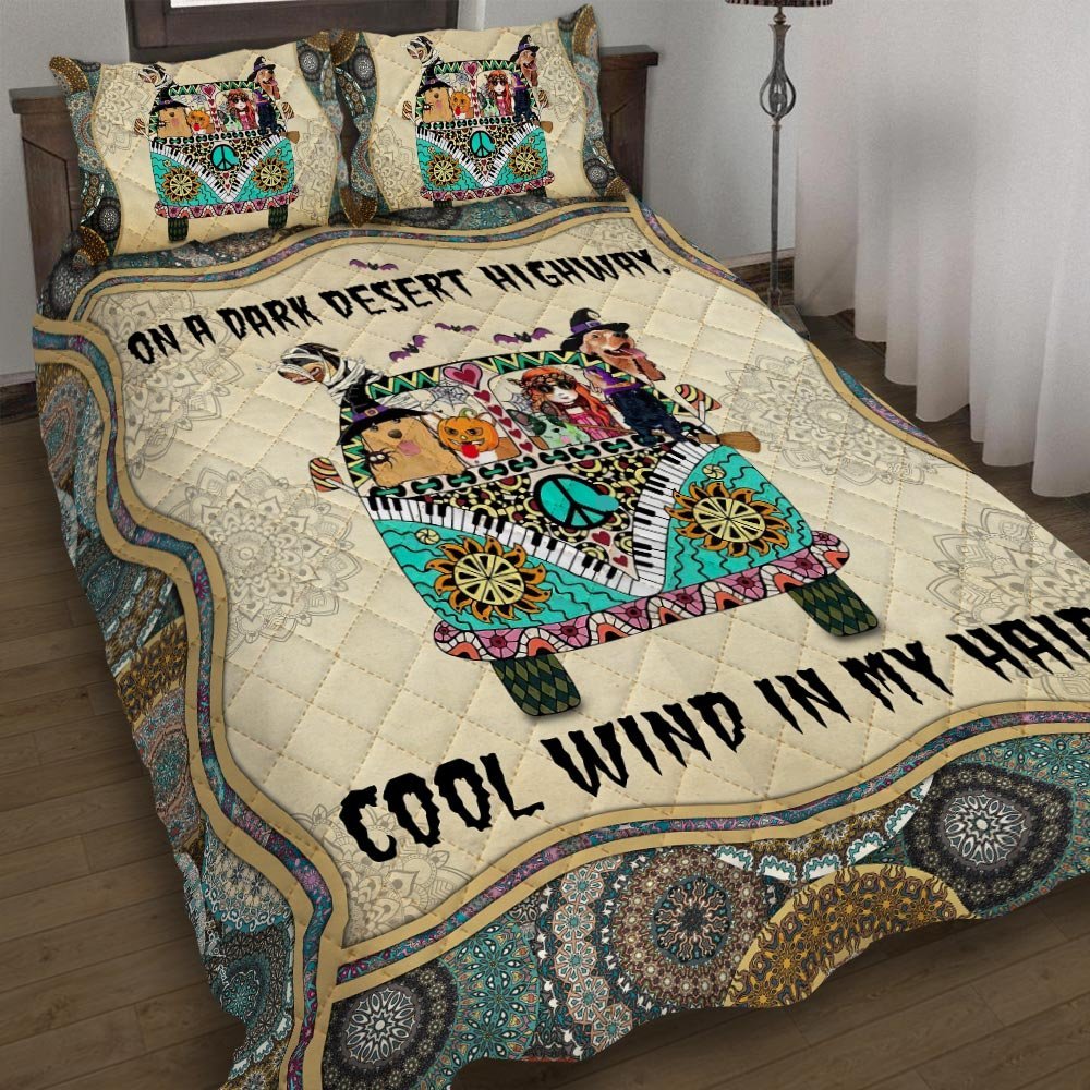 On A Dark Desert Highway Cool Wind In My Hair Quilt Bedding Set