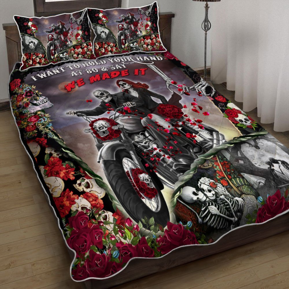 Skull Love I Want To Hold Your Hand At 80 Quilt Bedding Set