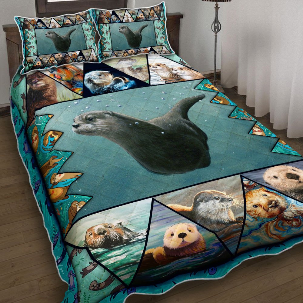 Swimming Otter Quilt Bedding Set