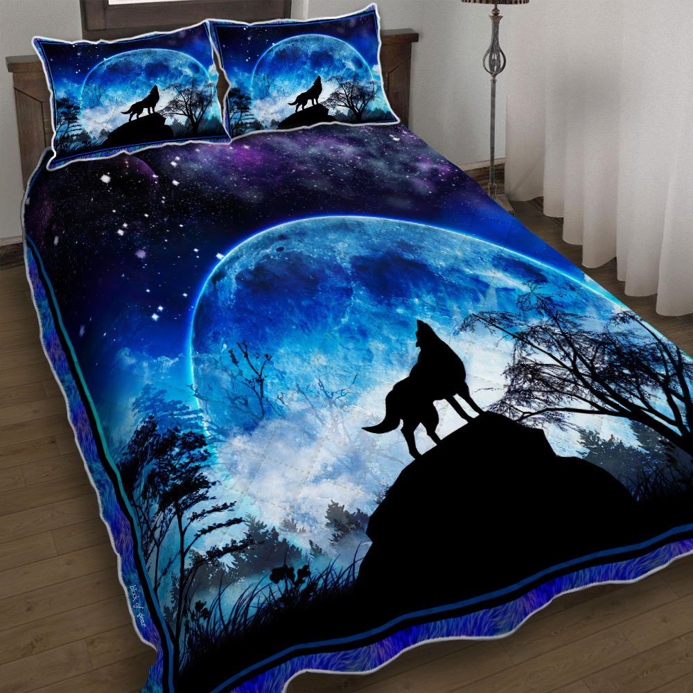 Wolf Moon Quilt Bedding Set