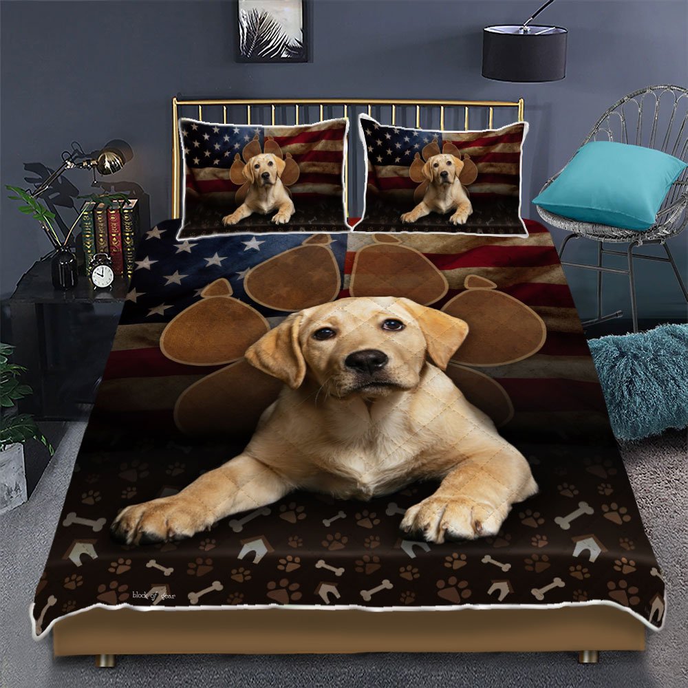 Yellow Labrador Dog Paw Quilt Bedding Set