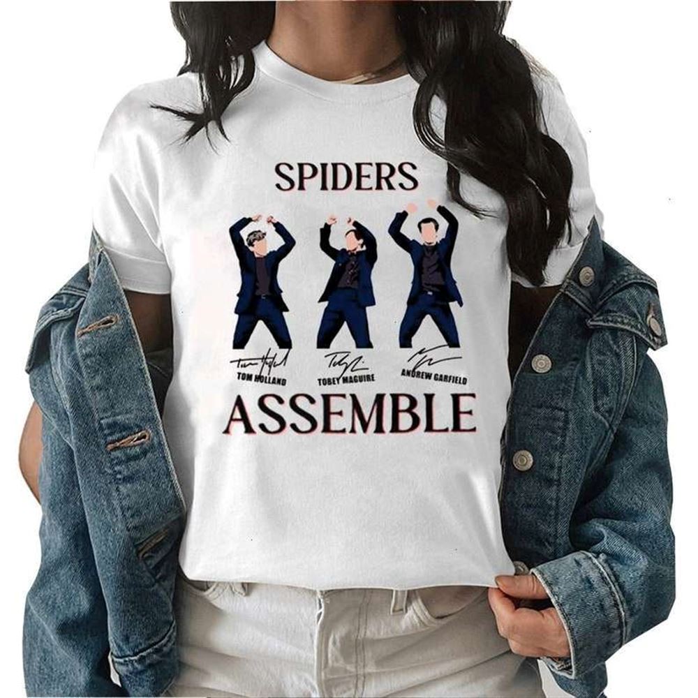 Andrew Garfield Tom Holland Tobey Maguire Stan Lee Signatures T-shirt