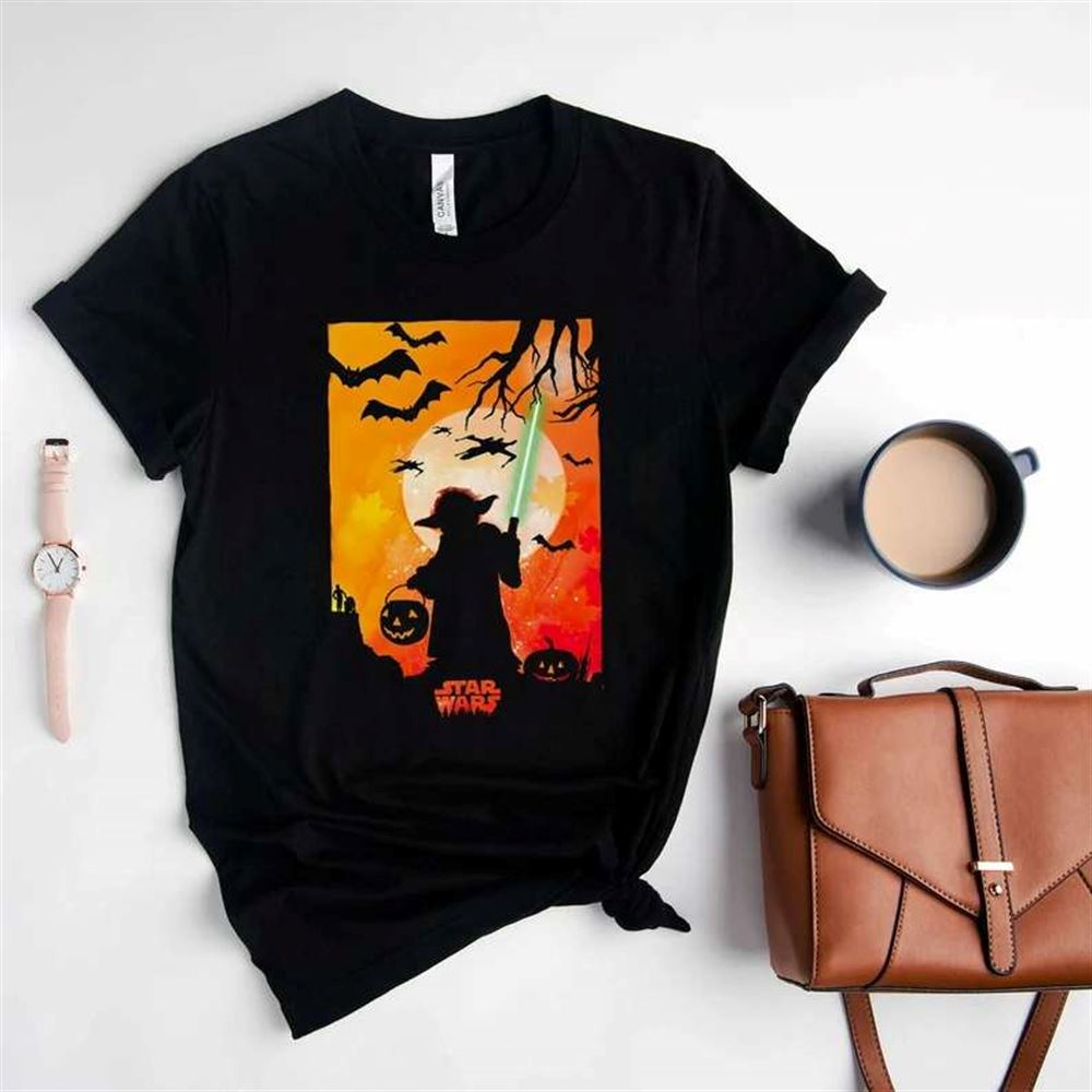 Baby Yoda Silhoutte Halloween Star Wars Unisex T-shirt