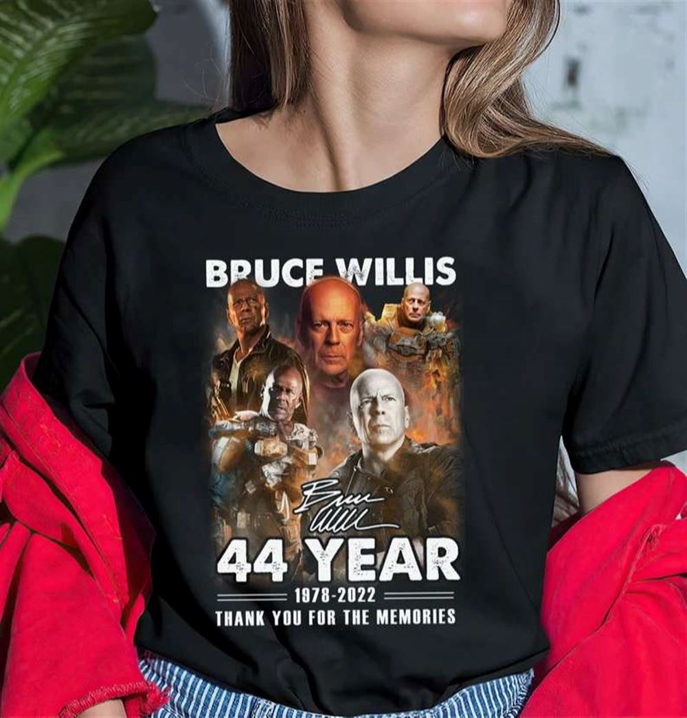 Bruce Willis 44 Years 1978 2022 Signature T-shirt