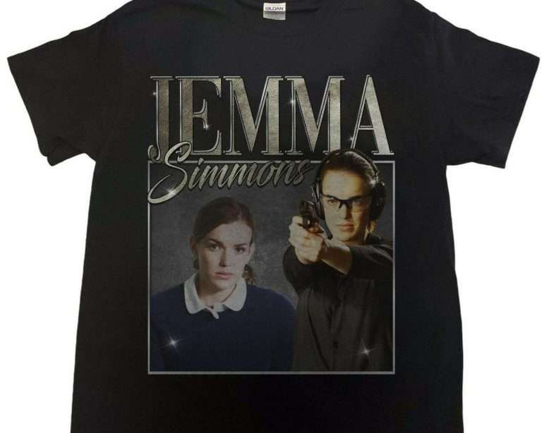 Jemma Simmons Marvel Cinematic Universe Elizabeth Henstridge Vintage Unisex T-shirt