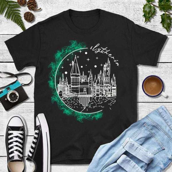 Slytherin Hogwarts T Shirt Merch