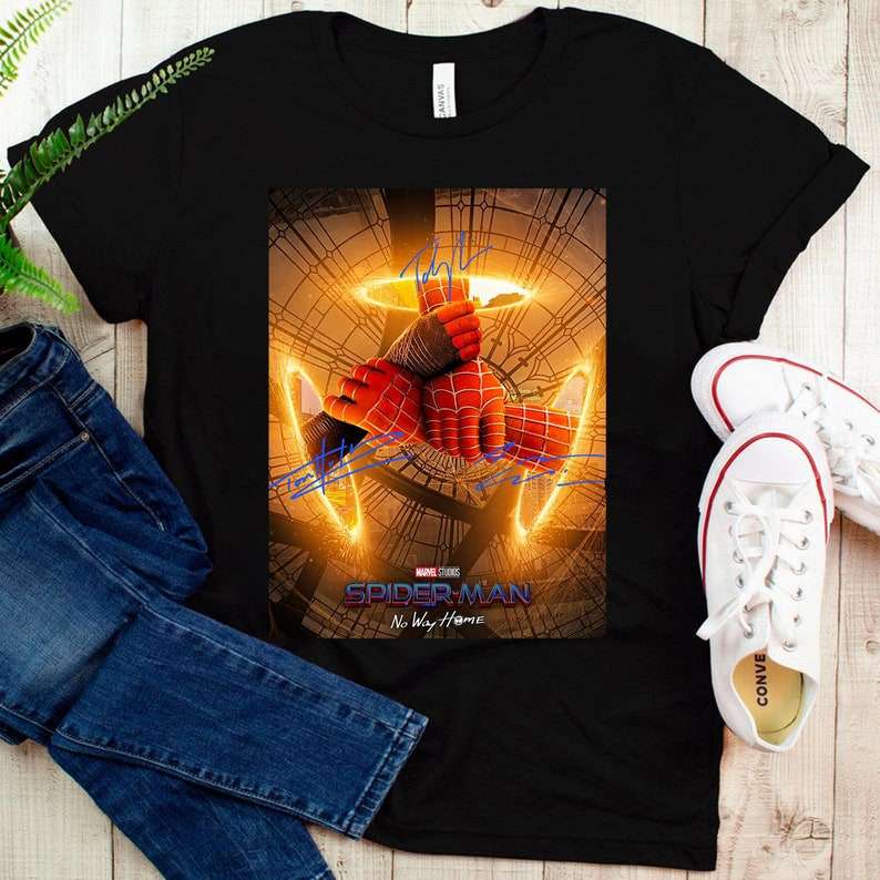 Spider Man Characters With 3 Signatures T-shirt