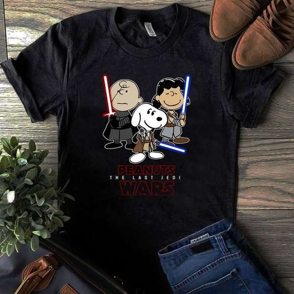 The Last Jedi Wars Peanuts Fan T-shirt