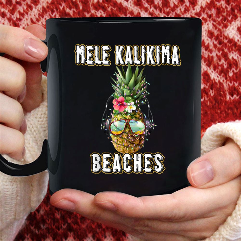 Hawaiian Pineapple Christmas Mele Kalikimaka Beaches Xmas T Shirt