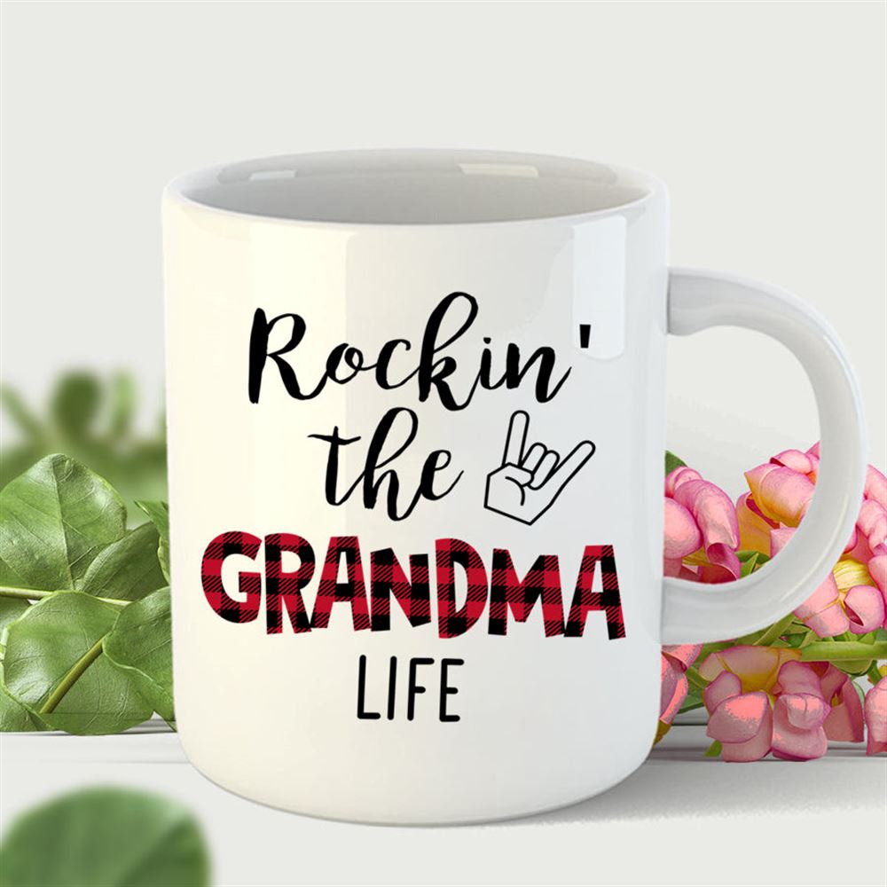 Rockin The Grandma Life