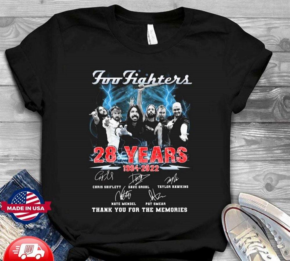 Foo Fighters T-shirt Taylor Hawkins 28 Years 1994-2022 Signatures Thank You For The Memories Merch