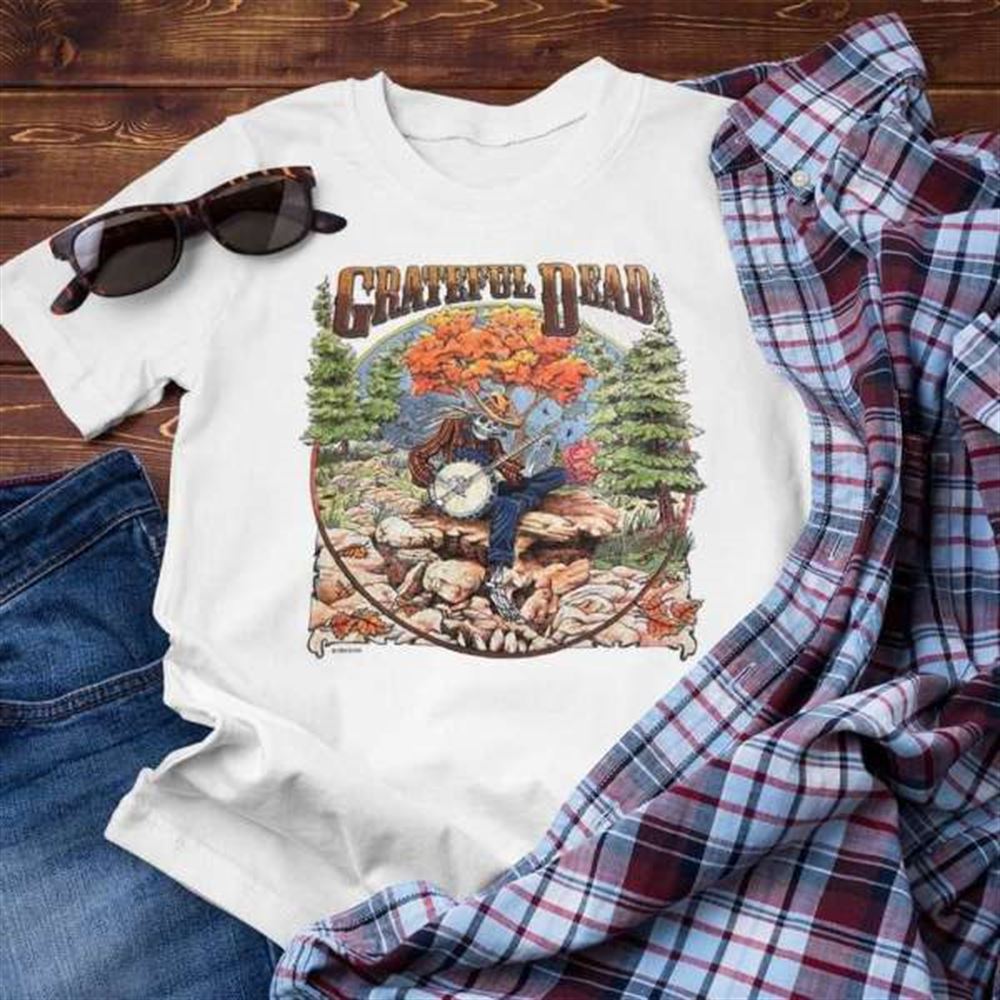 Grateful Dead Fall Tour 1994 Banjo Skeleton Mountain Unisex Graphic T-shirt