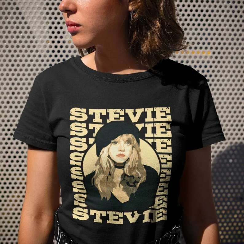 Stevie Nicks Queen Of Rock Fleetwood Mac T-shirt