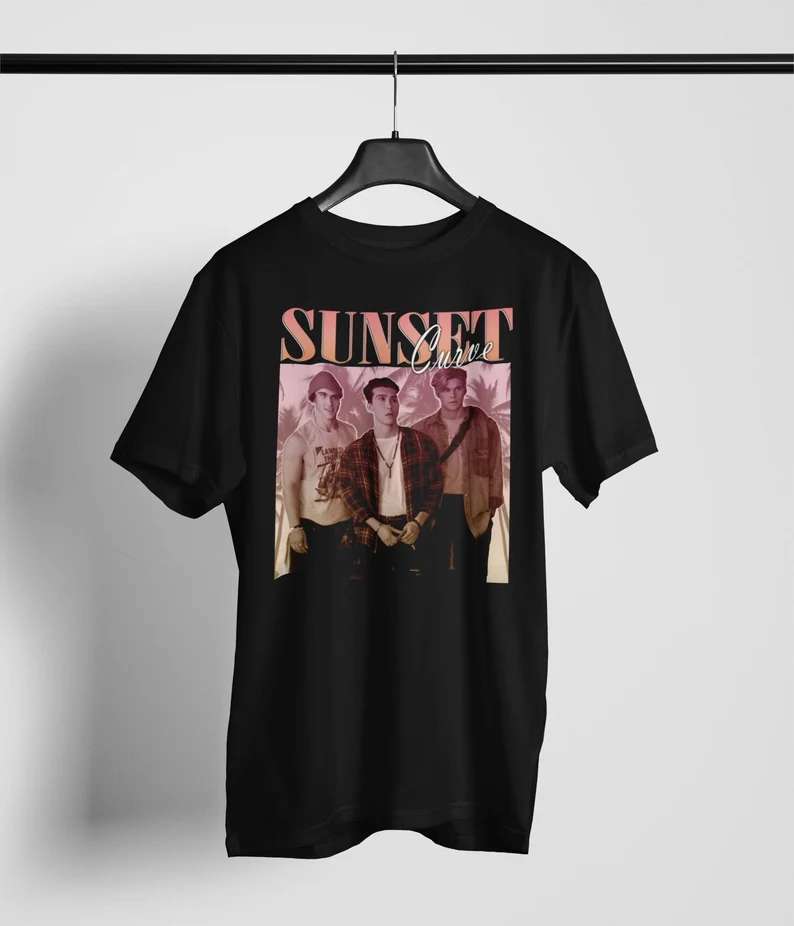 Sunset Curve Band Retro T-shirt