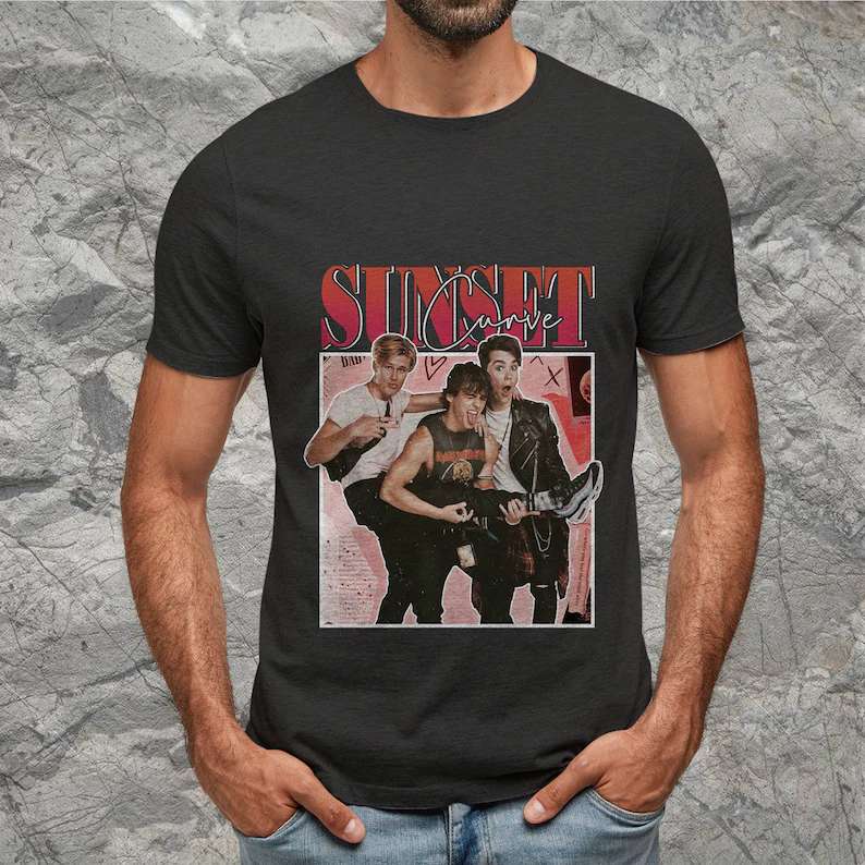 Sunset Curve Vintage 90s Unisex T Shirt