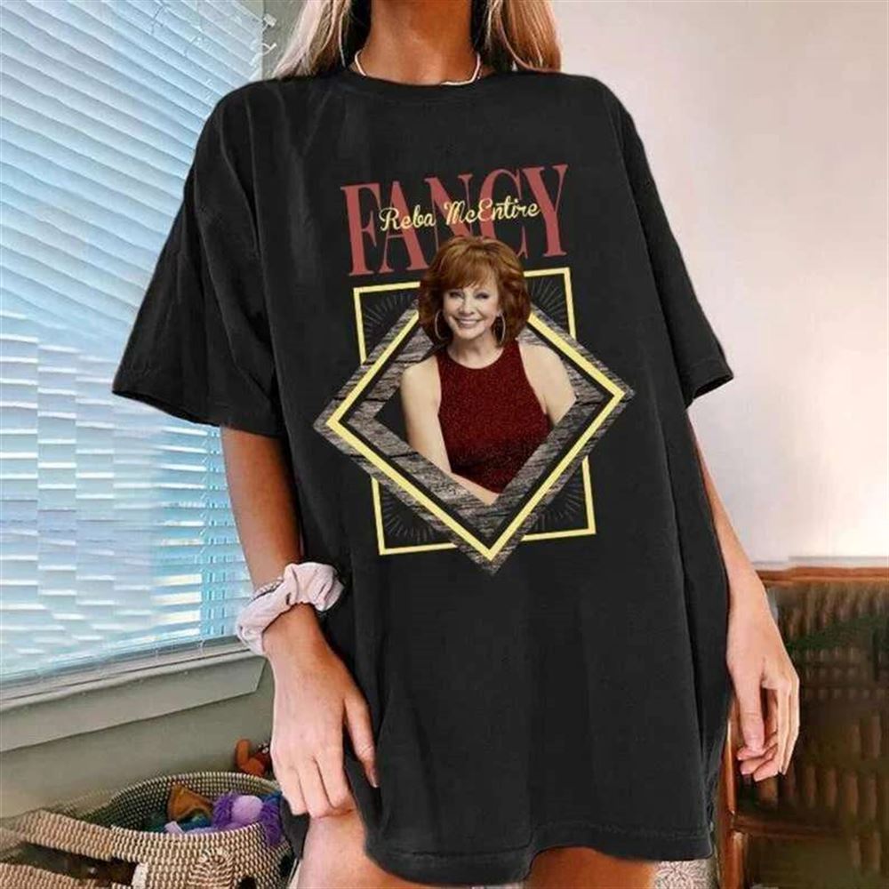 Fancy Reba Mcentire Singer Music Lover T-shirt Size Up To 5xl