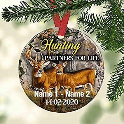 Personalized Deer Hunting Love Couple Christmas Ornament - Hunting Partners For Life Mdf Ornament Pine Tree Decor For Newlywed Couple Husband And Wife Wedding Gifts