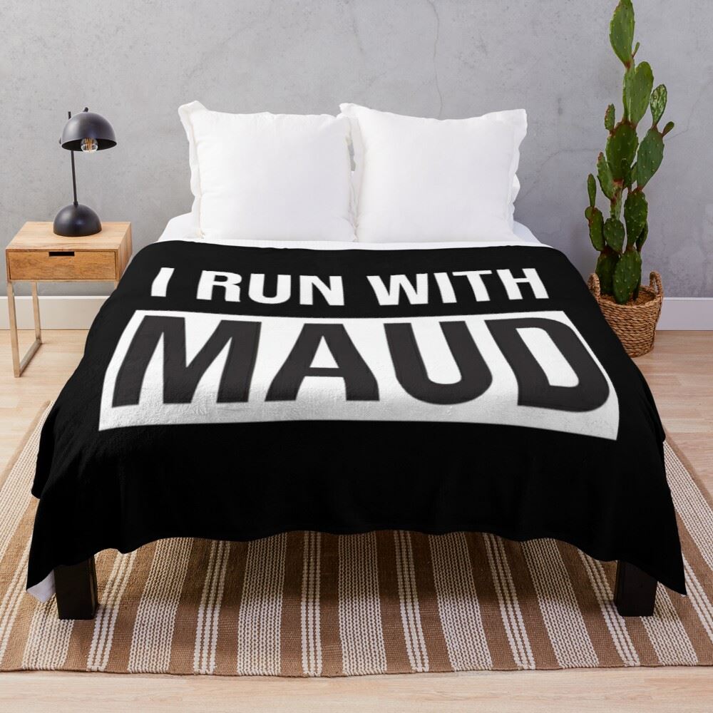 I Run With Maud 2021 Blanket