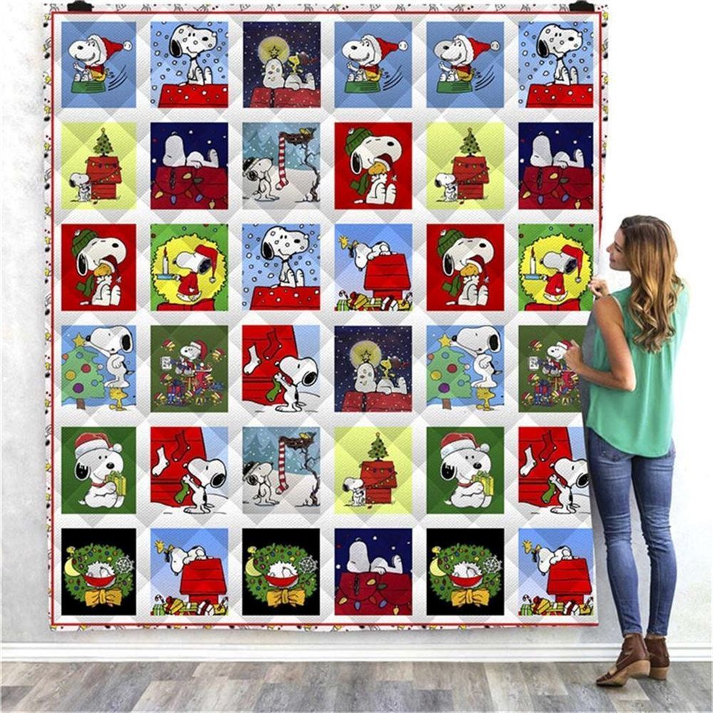 Christmas Snoopy Movie Watching Blanket Quilt