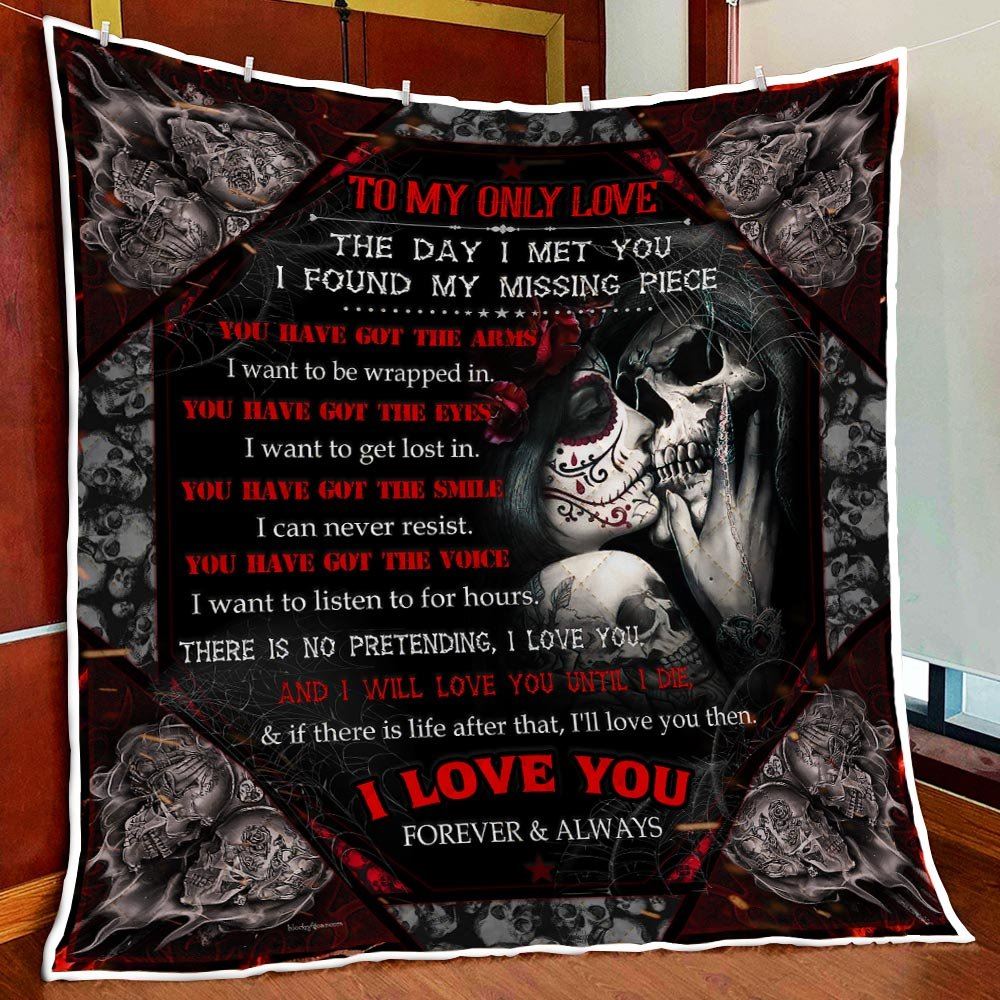 Only Love Skull Couple Quilt Blanket